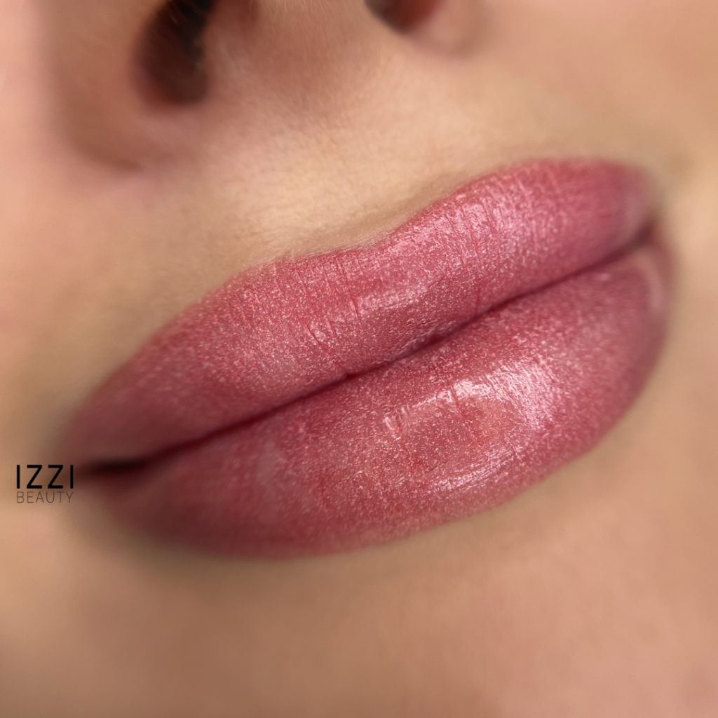 Masterclass Lip Blush IZZI Brows